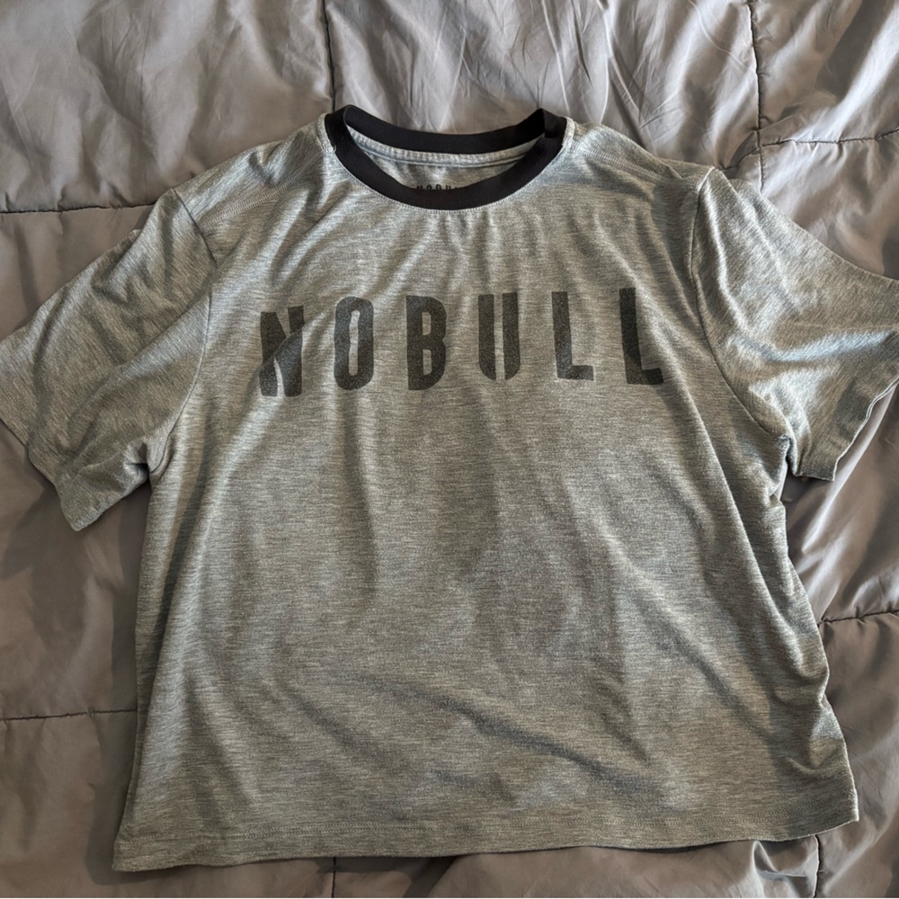 NOBULL grey Women’s Crop Top size Small.
